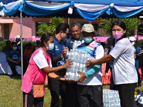 พิธีเปิดการแข่งขันกีฬาเยาวชนและประชาชนต้านภัยยาเสพติดประจำปีงบประมาณ 2565