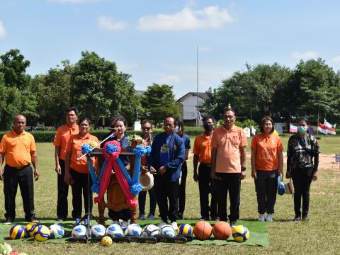 พิธีเปิดการแข่งขันกีฬาเยาวชนและประชาชนต้านภัยยาเสพติดประจำปีงบประมาณ 2565