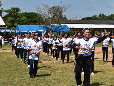 พิธีเปิดการแข่งขันกีฬาเยาวชนและประชาชนต้านภัยยาเสพติดประจำปีงบประมาณ 2565