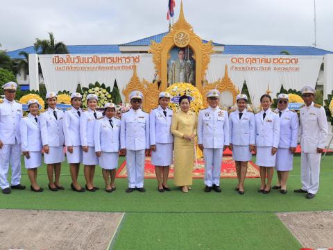 พิธีตักบาตรข้าวสารอาหารแห้ง และพิธีพิธีวางพวงมาลา