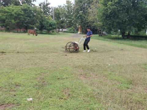 ปรับภูมิทัศน์บริเวณสนามกีฬาโรงเรียนบ้านถาวร