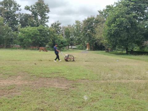 ปรับภูมิทัศน์บริเวณสนามกีฬาโรงเรียนบ้านถาวร