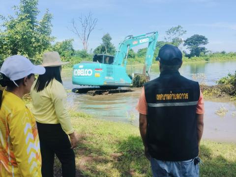 โครงการปรับภูมิทัศน์พื้นที่ป่าและชุมชน และโครงการกำจัดวัชพืชและและอนุรักษ์แหล่งน้ำสาธารณะ