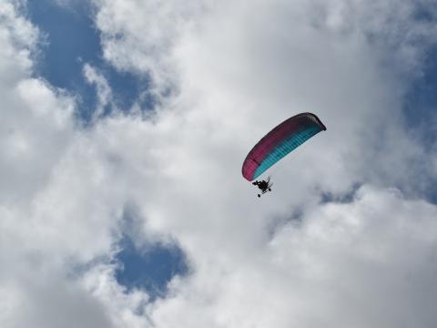 พิธีเปิดการแข่งขันกีฬาเยาวชนและประชาชนต้านภัยยาเสพติด ประจำปีงบประมาณ 2569