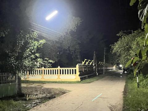 ซ่อมแซมไฟฟ้าส่องสว่าง