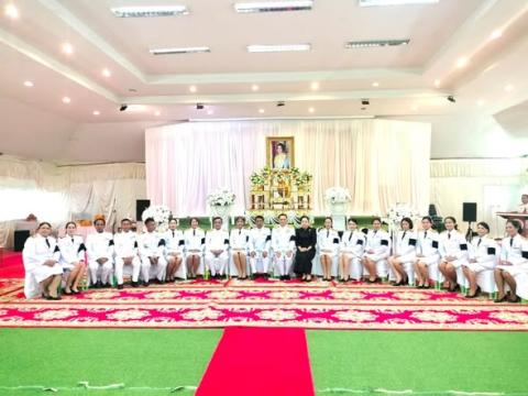 พิธีถวายน้ำสรงพระบรมศพเบื้องหน้าพระฉายาลักษณ์