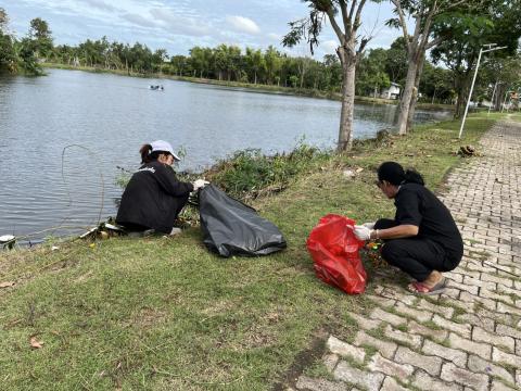 จัดกิจกรรม big cleaning day
