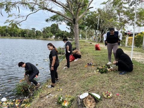 จัดกิจกรรม big cleaning day