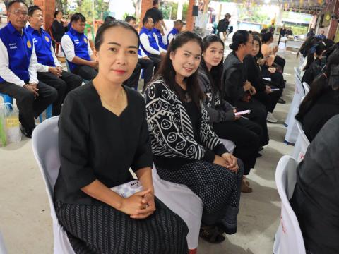 พิธีทำบุญตักบาตรถวายพระราชกุศลแด่สมเด็จพระนางเจ้าสิริกิติ์ฯ