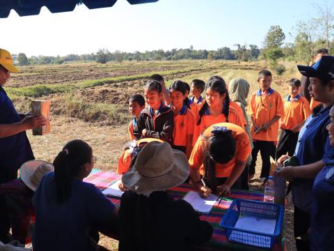 โครงการไถกลบตอซังข้าว