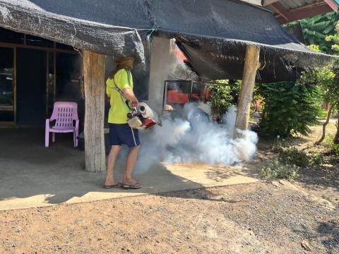 พ่นหมอกควันกำจัดยุงลาย