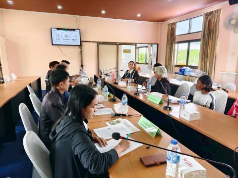 ประชุมขับเคลื่อนการสร้างความยั่งยืนในการประกอบอาชีพด้านการเกษตรด้วยกระบวนการกลุ่ม