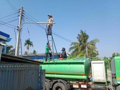 ซ่อมแซมไฟฟ้าส่องสว่าง