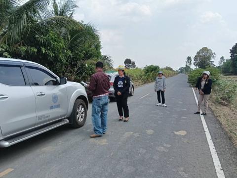 ลงพื้นที่สำรวจและตรวจสอบเส้นทางการก่อสร้างถนน
