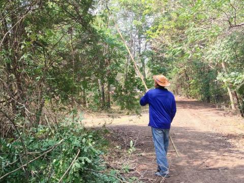 เตรียมความพร้อมสถานที่ เพื่อใช้ในในการจัดงานประเพณีบุญบั้งไฟ