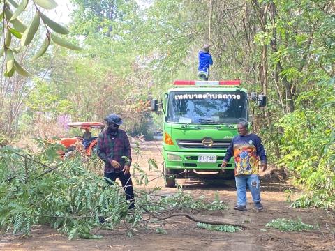 เตรียมความพร้อมสถานที่ เพื่อใช้ในในการจัดงานประเพณีบุญบั้งไฟ
