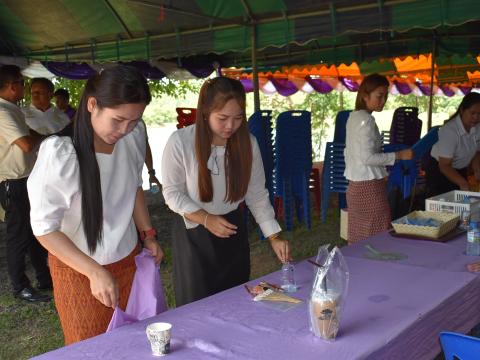 พิธีปล่อยพันธุ์สัตว์น้ำเนื่องในวันเฉลิมพระชนมพรรษา ๔๘ พรรษา