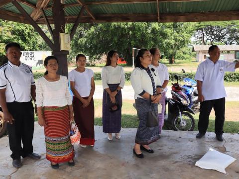ตรวจเยี่ยมความคืบหน้าการปรับปรุงสนามฟุตบอลโรงเรียนบ้านถาวร