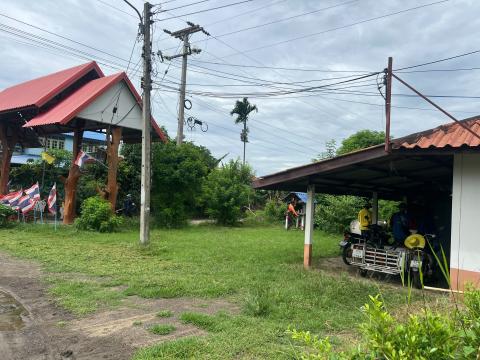 ออกพัฒนาพื้นที่โดยรอบหมู่ที่ 10 และโรงเรียนบ้านโคกสำราญหินลาดพัฒนา