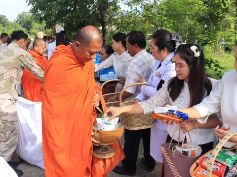 ร่วมประกอบกิจกรรมเนื่องในวันคล้ายวันพระราชสมภพสมเด็จพระนางเจ้าสิริกิติ์ พระบรมราชินีนาถ พระบรมราชชนนีพันปีหลวง