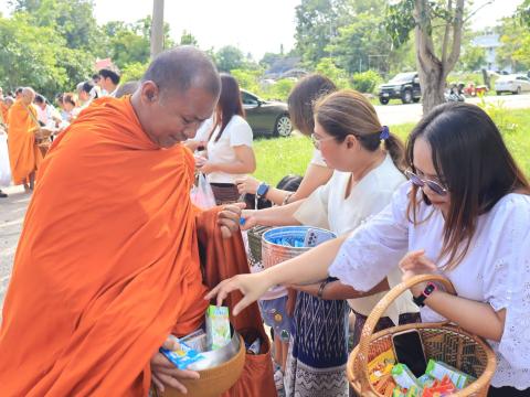 ร่วมประกอบกิจกรรมเนื่องในวันคล้ายวันพระราชสมภพสมเด็จพระนางเจ้าสิริกิติ์ พระบรมราชินีนาถ พระบรมราชชนนีพันปีหลวง