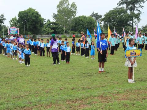 พิธีเปิดการแข่งขันกีฬาสีภายใน โรงเรียนไทยรัฐวิทยา ๒๖ (บ้านหนองหิน)