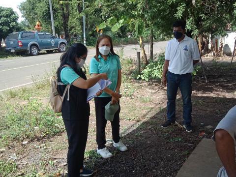 ตรวจเยี่ยมครอบครัวอุปถัมภ์