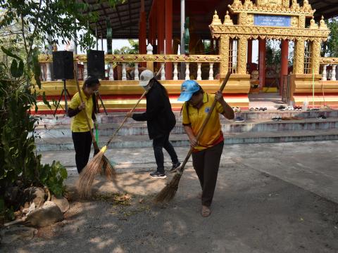 กิจกรรมจิตอาสา ทำความสะอาดบริเวณสำนักสงฆ์วัดเขาหลุบ