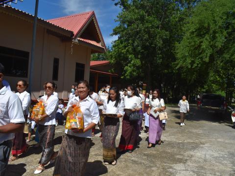 ร่วมถวายเทียนพรรษา ณ วัดน้อยมนีเวศ