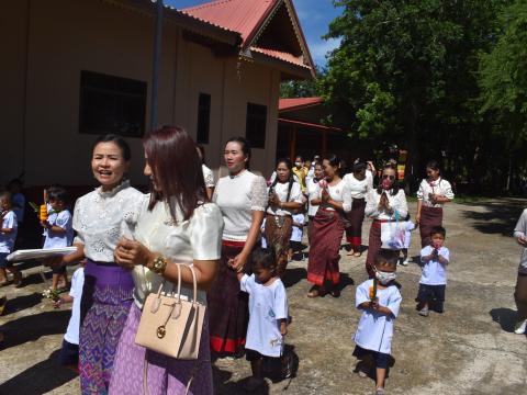 ร่วมถวายเทียนพรรษา ณ วัดน้อยมนีเวศ