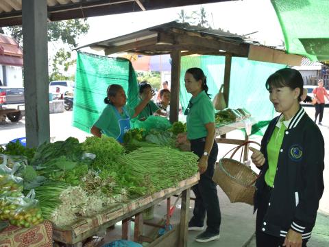 ภาพบรรยากาศงานเปิดตลาดนัดท้องถิ่นสีเขียว