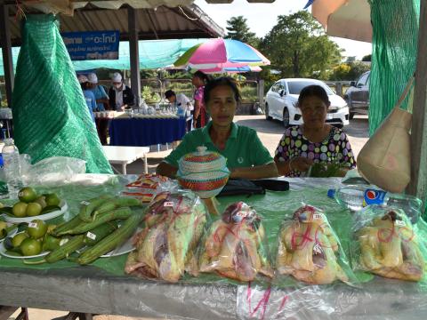 ภาพบรรยากาศงานเปิดตลาดนัดท้องถิ่นสีเขียว