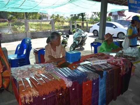 ภาพบรรยากาศงานเปิดตลาดนัดท้องถิ่นสีเขียว