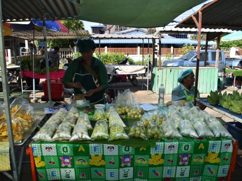 ภาพบรรยากาศงานเปิดตลาดนัดท้องถิ่นสีเขียว