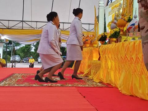 พิธีถวายราชสักการะและวางพานพุ่ม และพิธีจุดเทียนถวายพระพรชัยมงคล