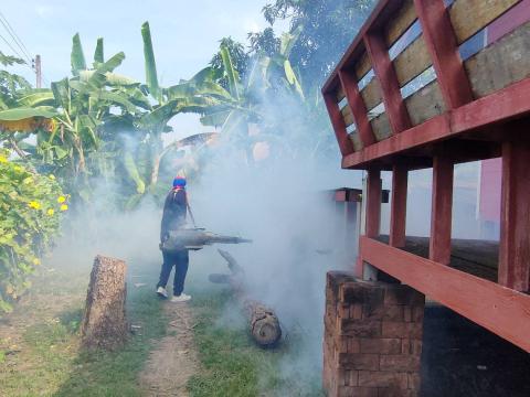 ดำเนินการฉีดพ่นหมอกควันกำจัดยุงลาย