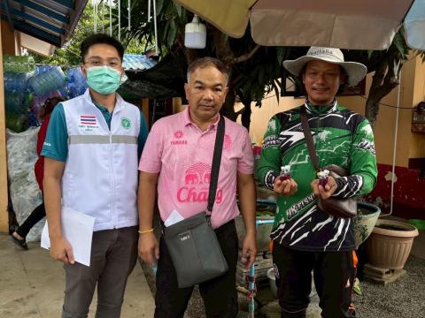 ออกตรวจโรงน้ำดื่มในพื้นที่ตำบลถาวร