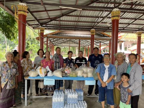ศูนย์พักพิงผู้ประสบภัยวัดนิคมเขต วันที่สอง